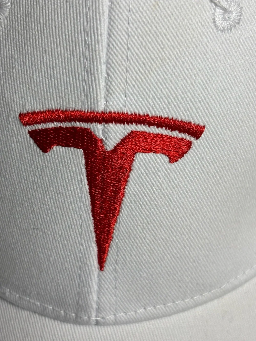 Tesla Motors Logo Baseball Cap White Red Embroidered Adjustable Hat Mens 58cm